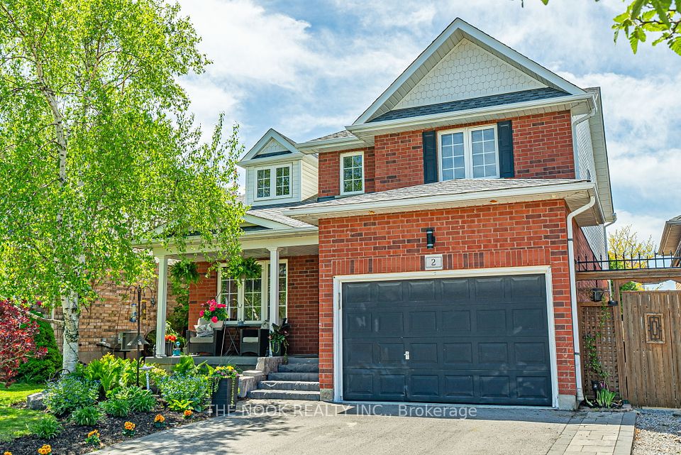 2 Clayton Crescent, Clarington, ON L1C 4P2