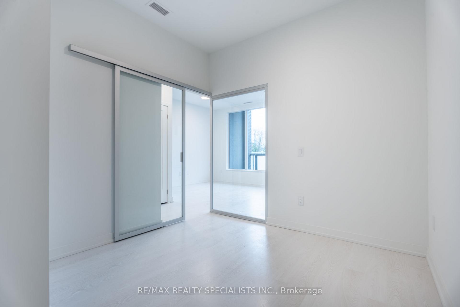 1 Bedroom Condo at 415 Main, Hamilton For sale