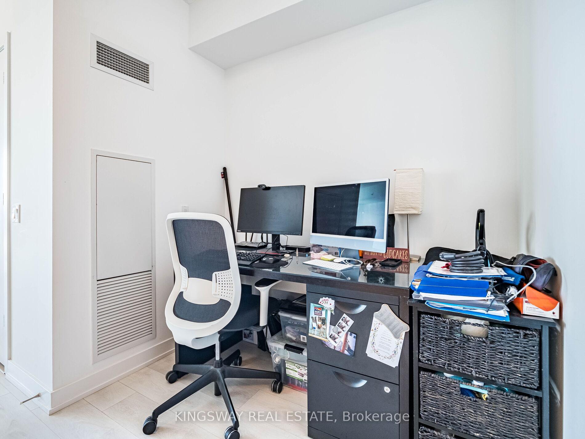 2 Bedrooms Condo at 2200 Lakeshore,  Toronto For sale