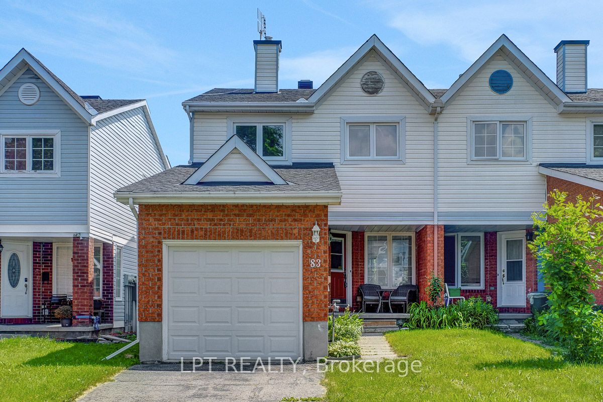83 Langstrom Crescent