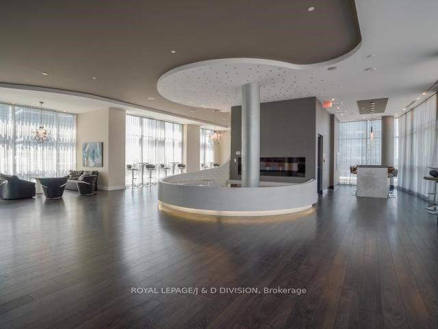 2 Bedrooms Condo at 80 Marine Parade, Toronto For sale