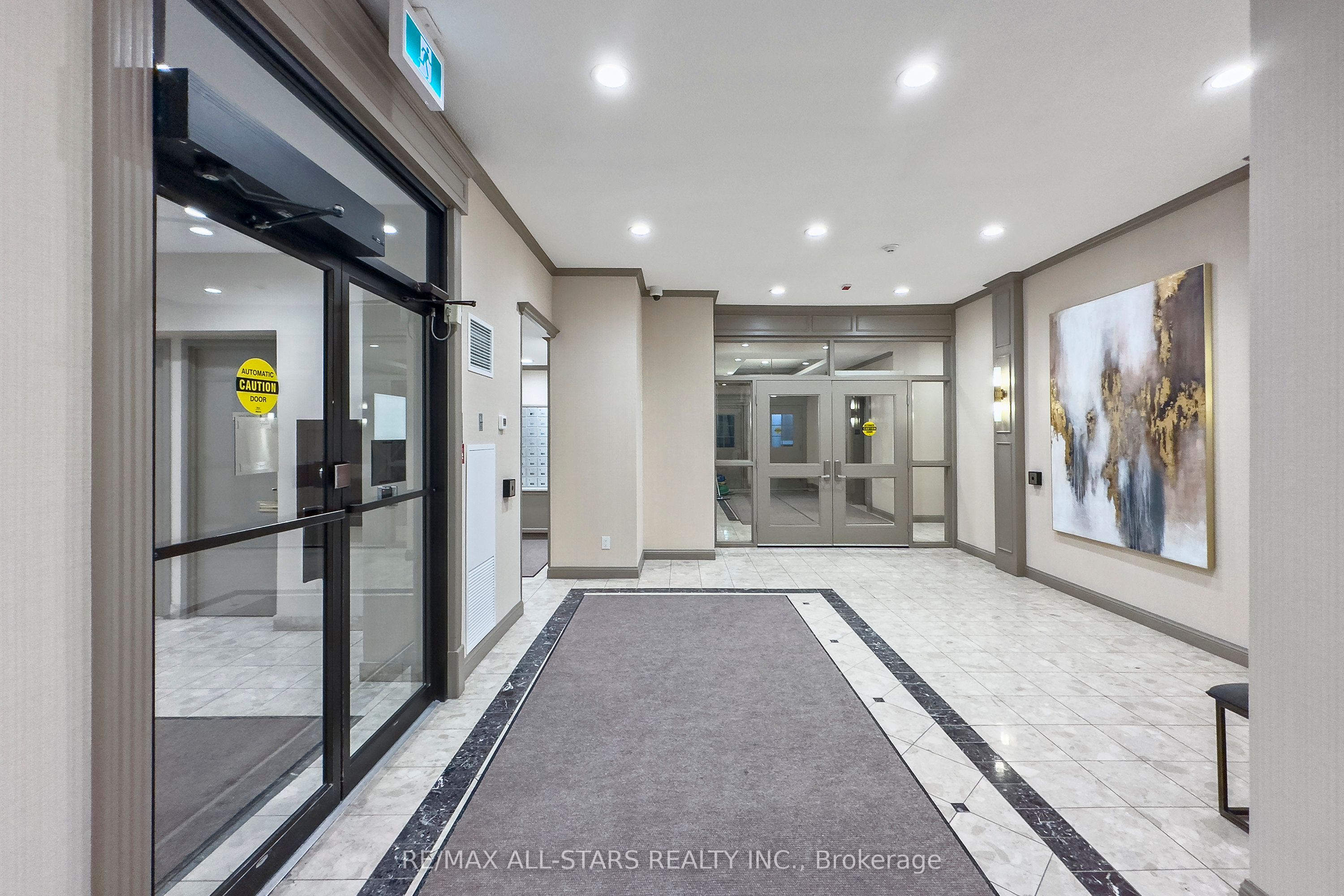2 Raymerville Drive, #512