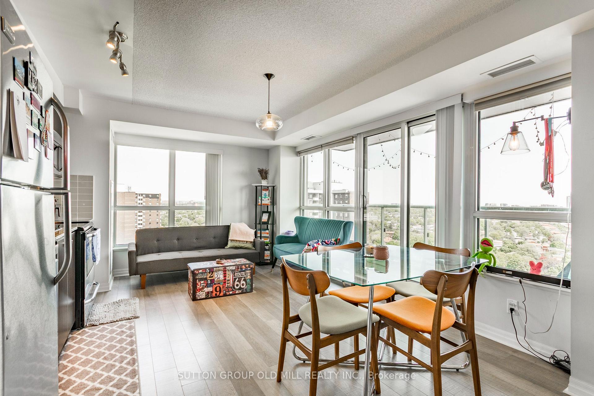 2 Bedrooms Condo at 2015 Sheppard, Toronto For sale