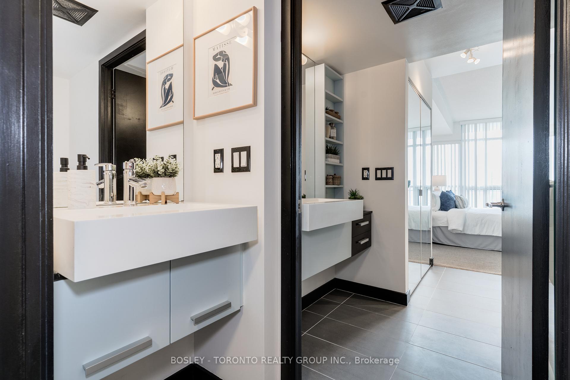 2 Bedrooms Condo at 38 Dan Leckie, Toronto For sale