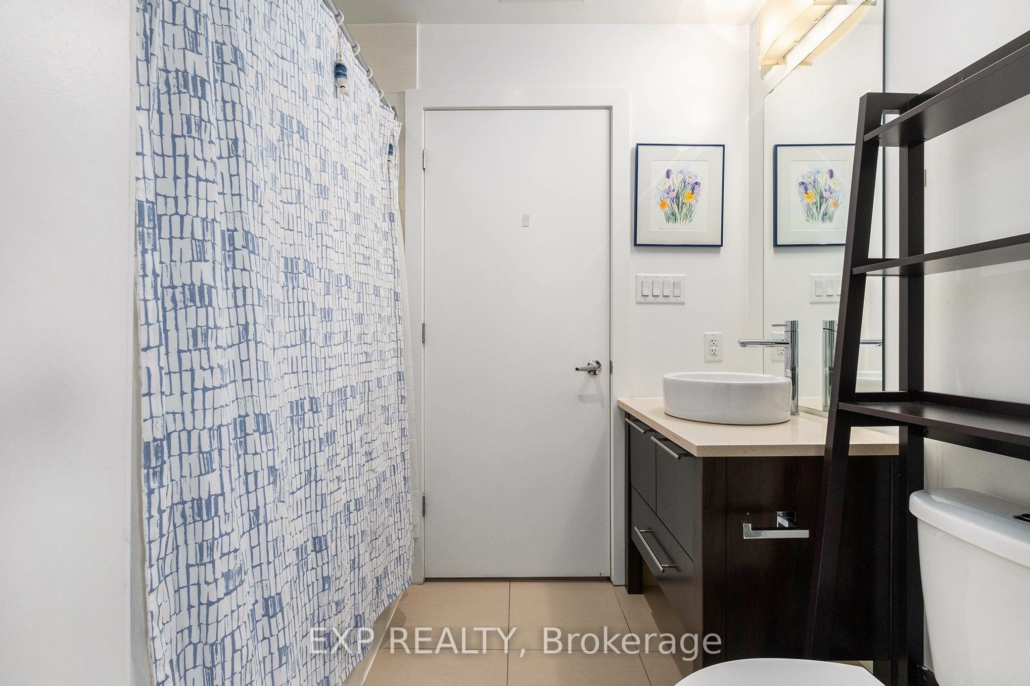 101 Richmond Road, #406