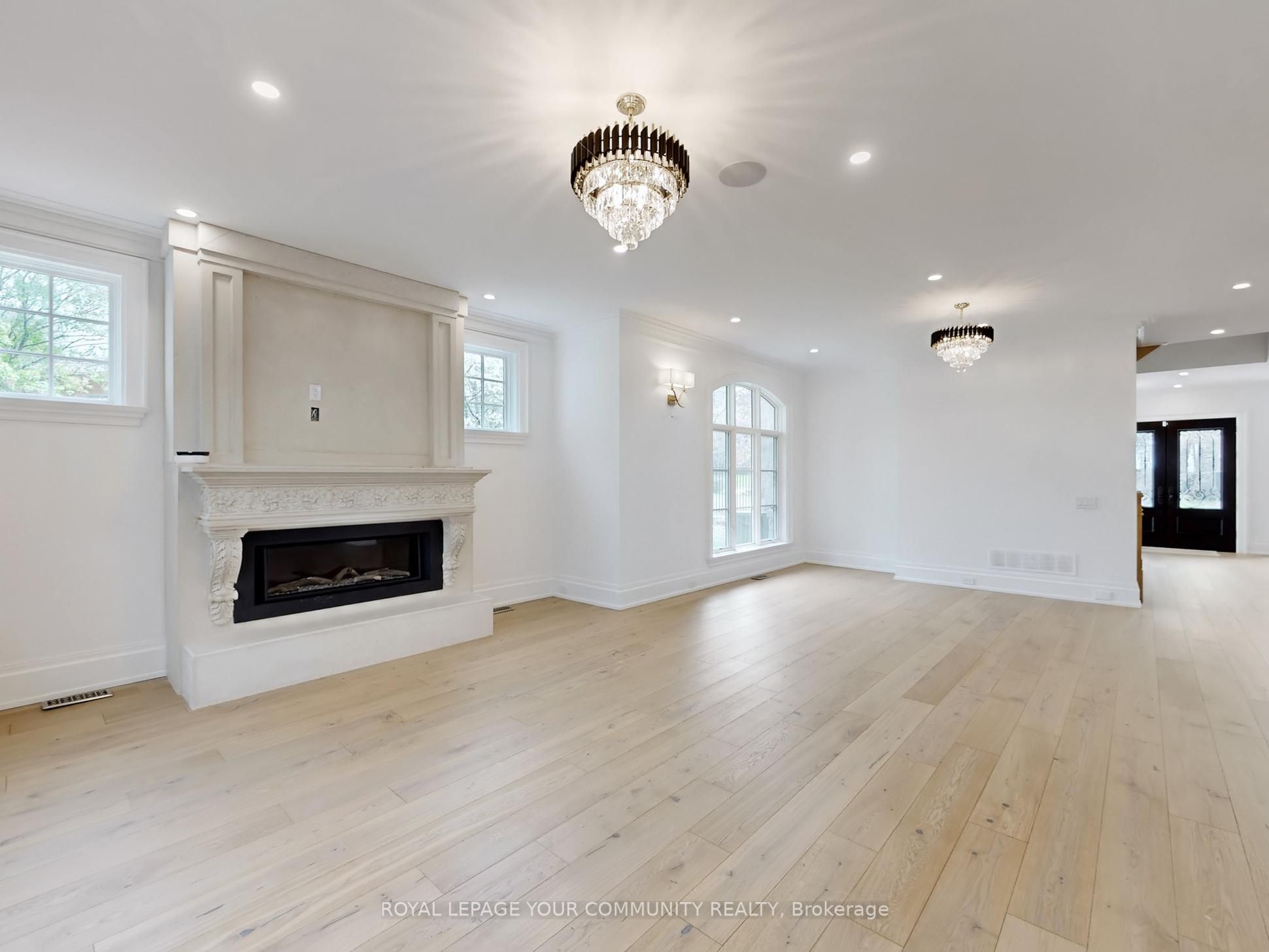 1257 Lakeshore Road W