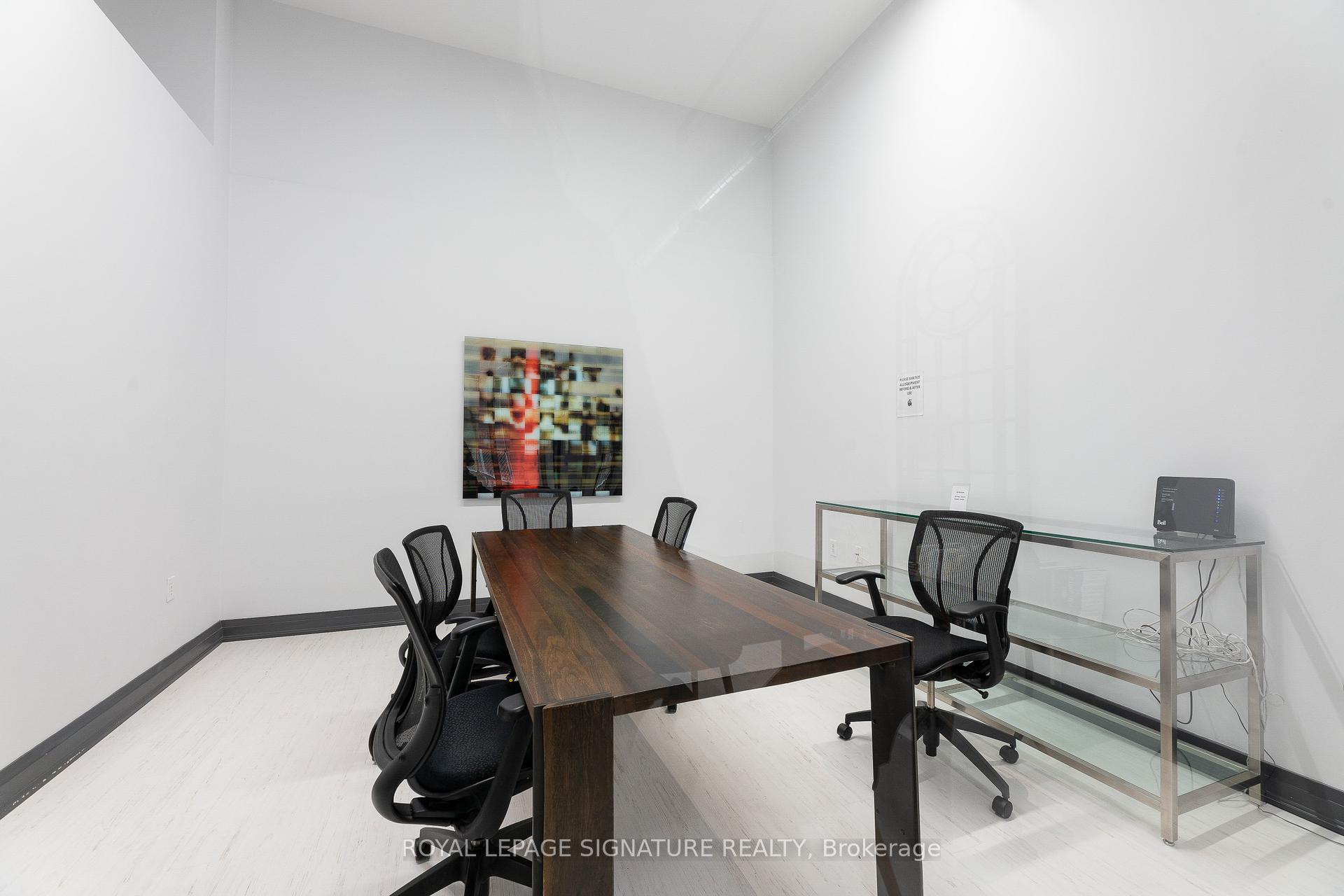2 Bedrooms Condo at 125 Western Battery, Toronto For sale