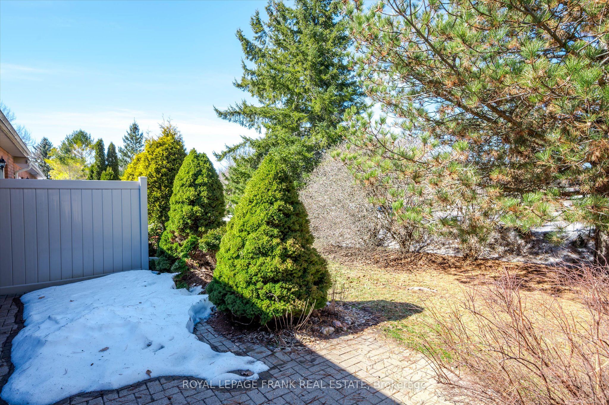 #7 - 43 Charles Court, Selwyn, ON K0L 2H0