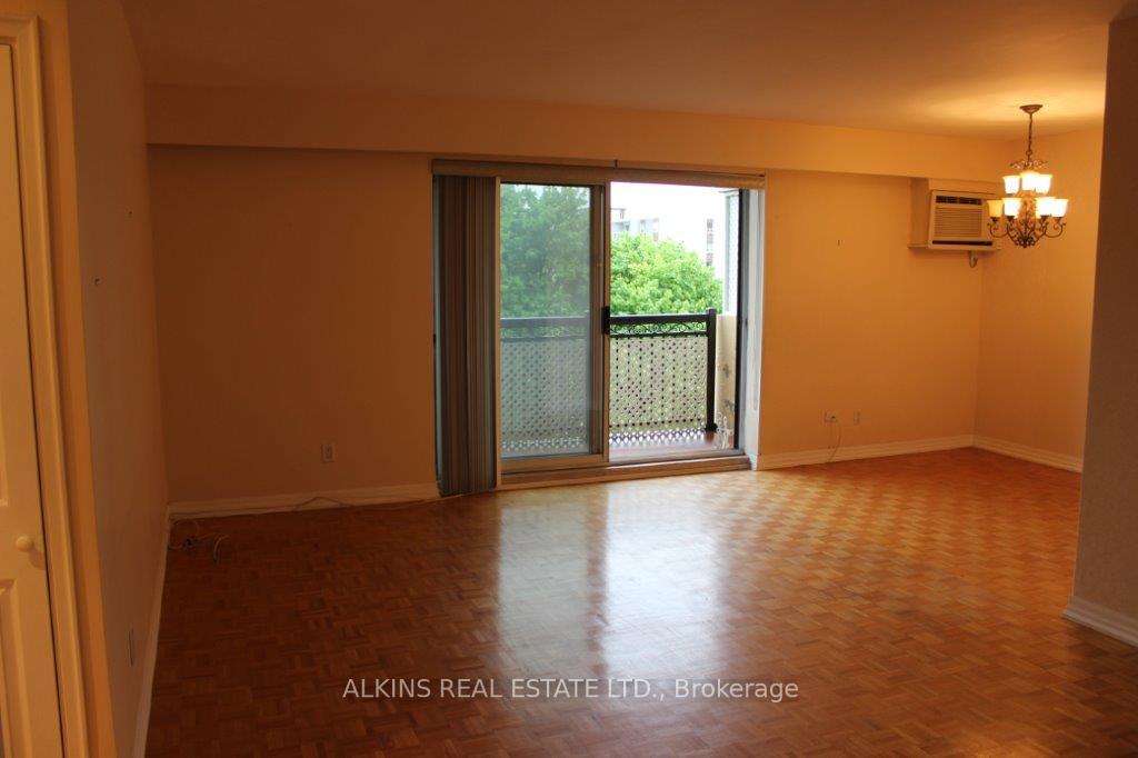 2 Bedrooms Co-op at 557 The East Mall, Toronto For sale