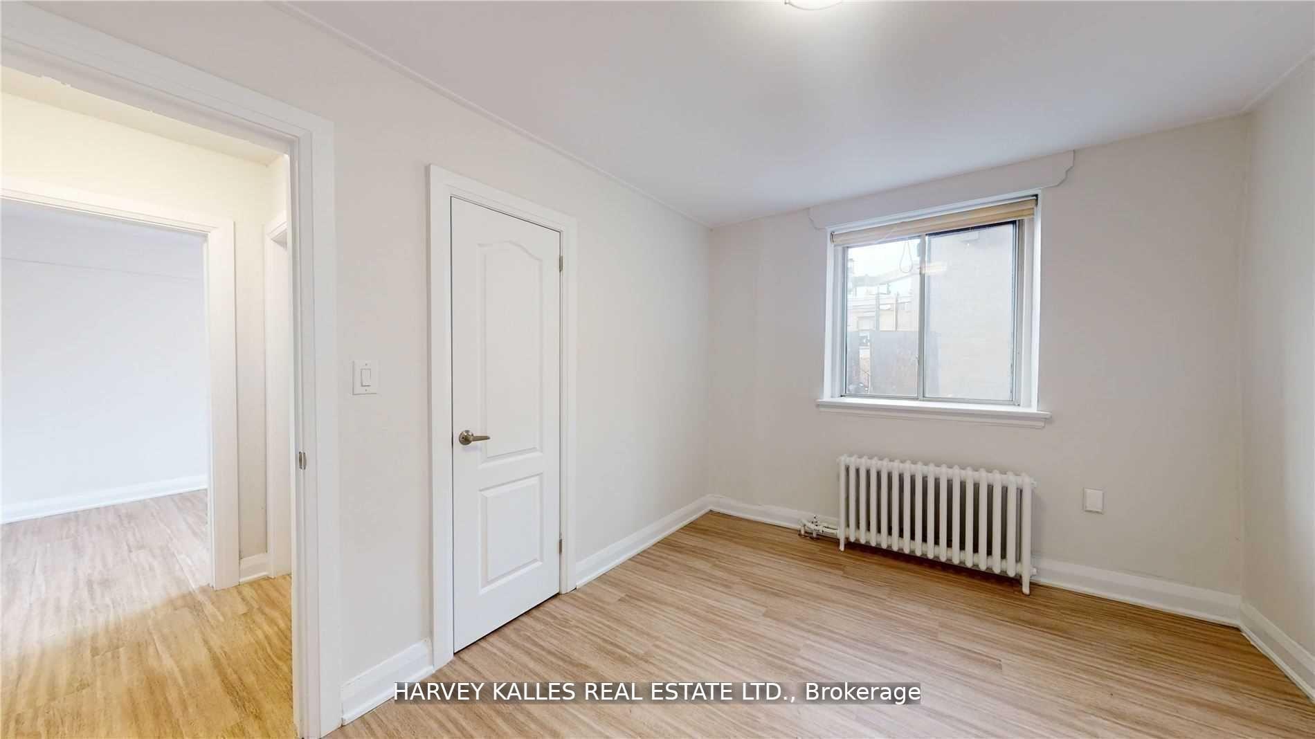 320 Lonsdale Road 2