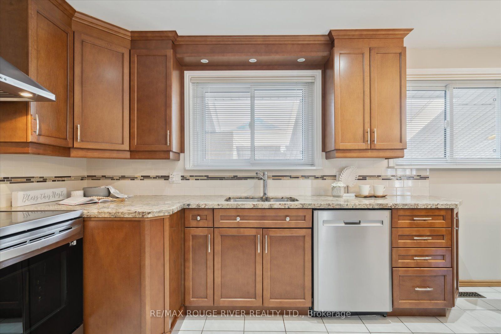 270 Labrador Drive