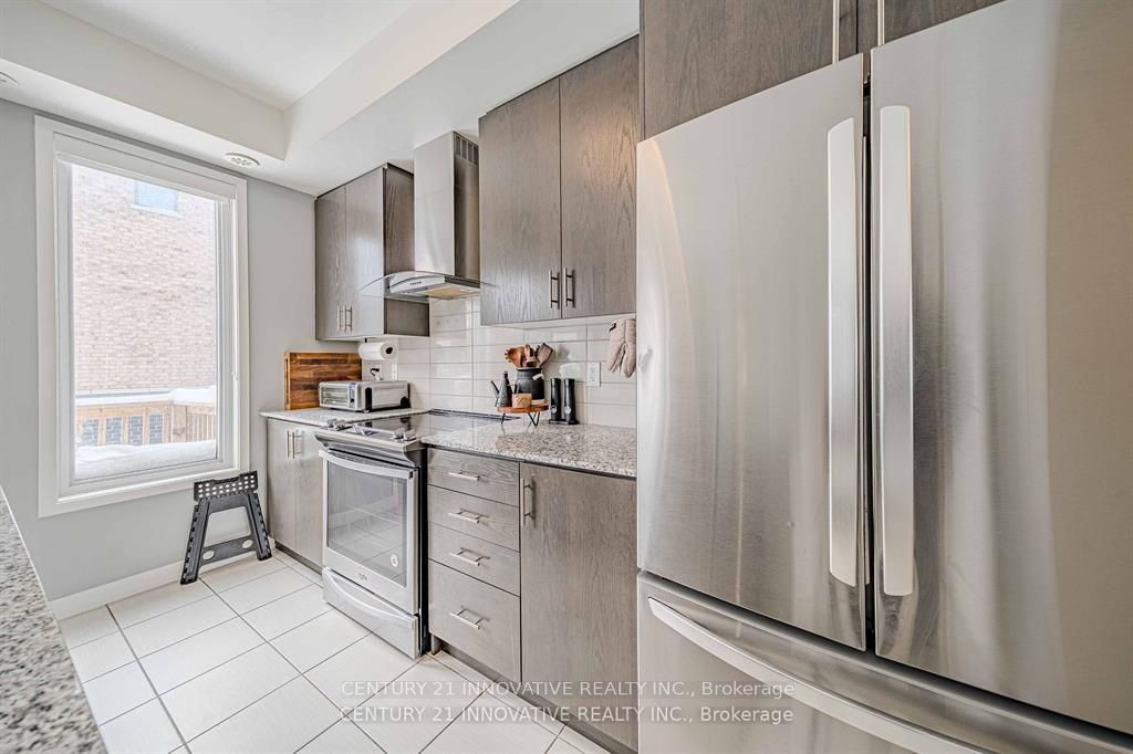144 Salterton Circle