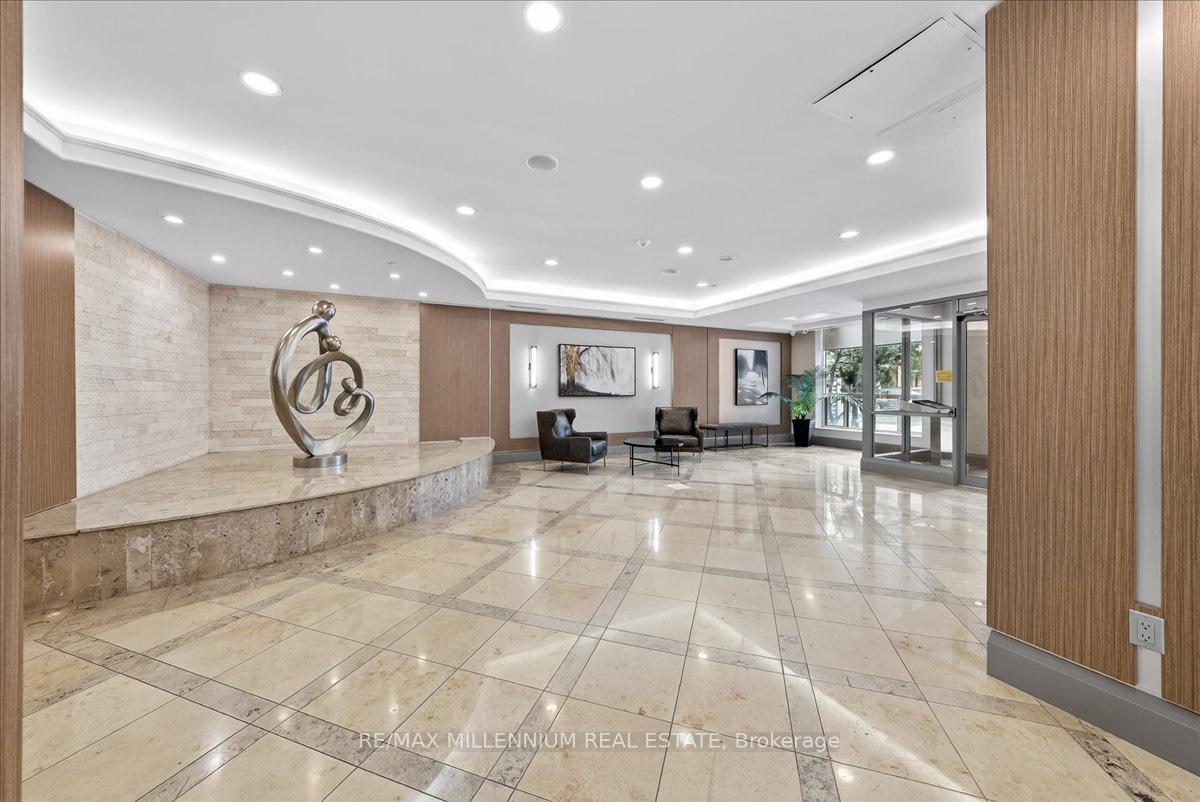 2 Bedrooms Condo at 125 Omni, Toronto For sale