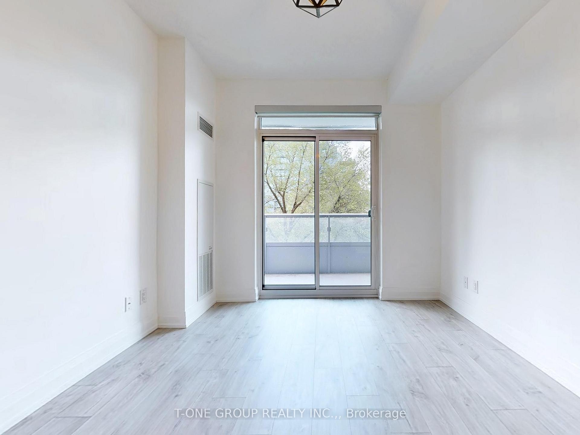 2 Bedrooms Condo at 591 Sheppard, Toronto For sale