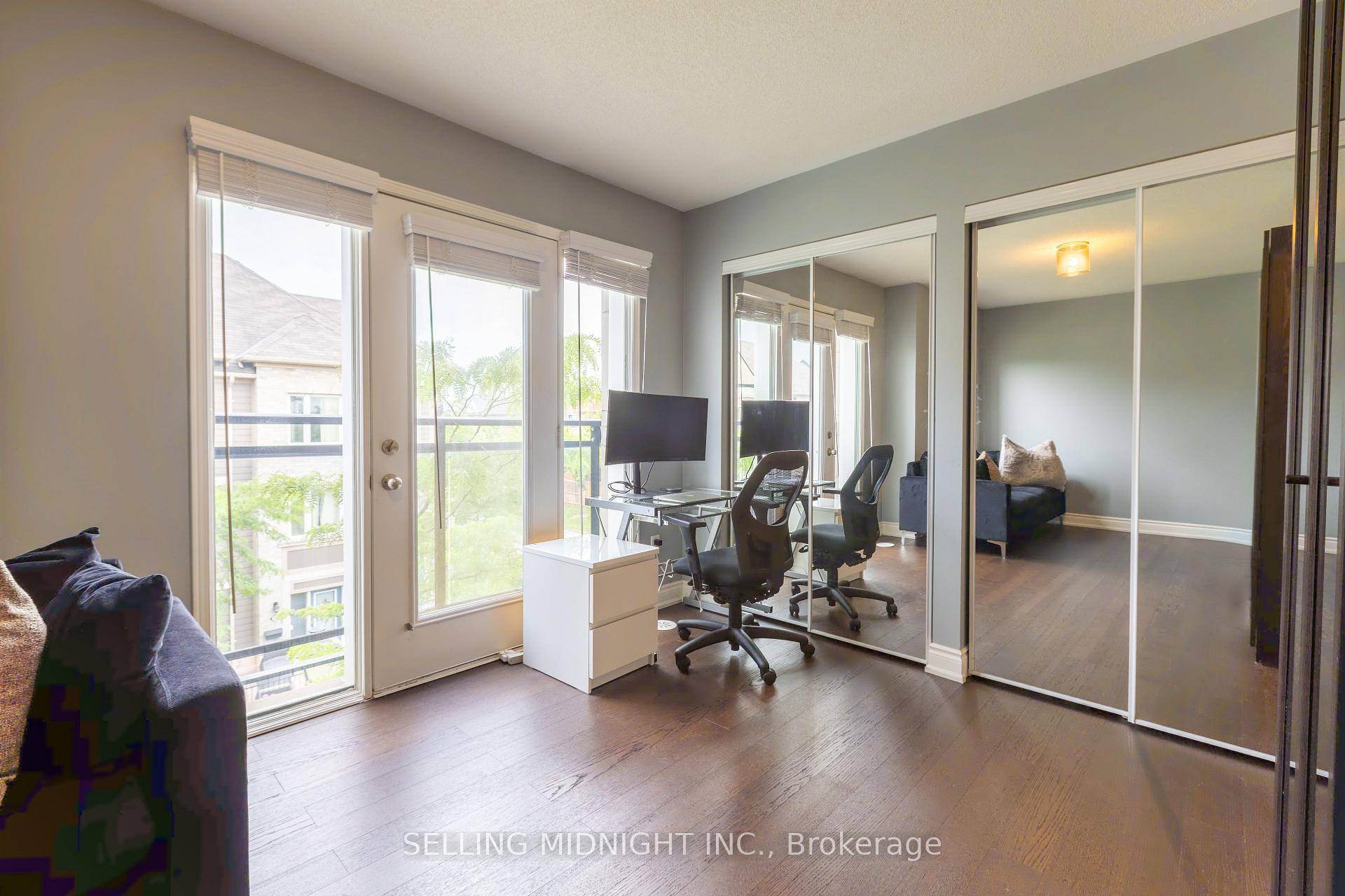 2 Bedrooms Condo at 5650 WINSTON CHURCHILL, Mississauga For sale