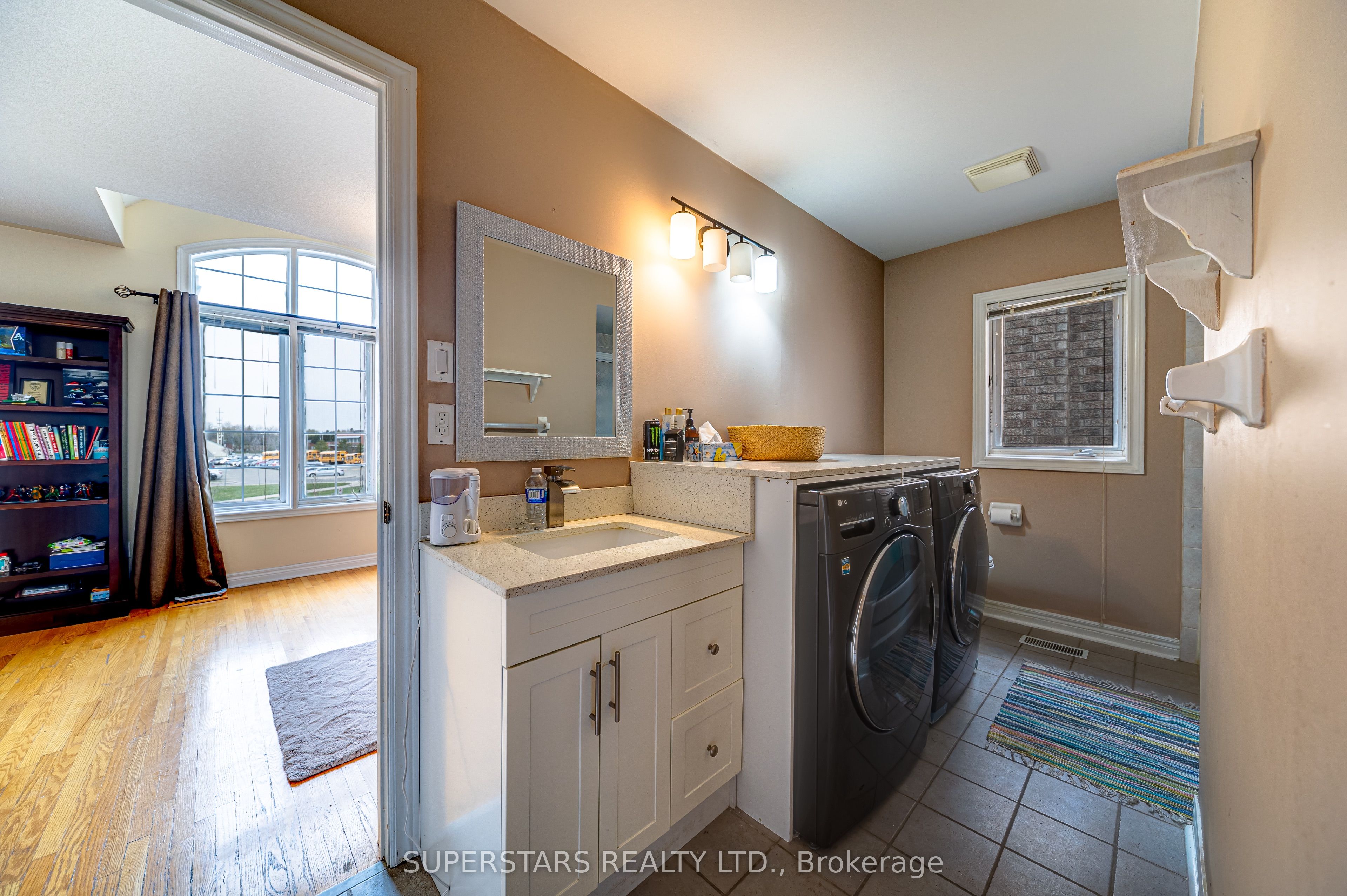 207 Frank Endean Road