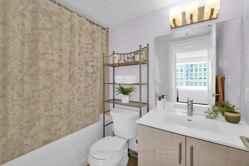 2 Bedrooms Condo at 185 Bonis, Toronto For sale