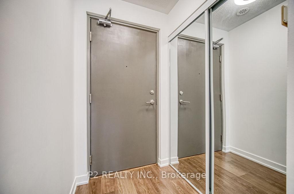 2 Bedrooms Condo at 5131 Sheppard, Toronto For sale
