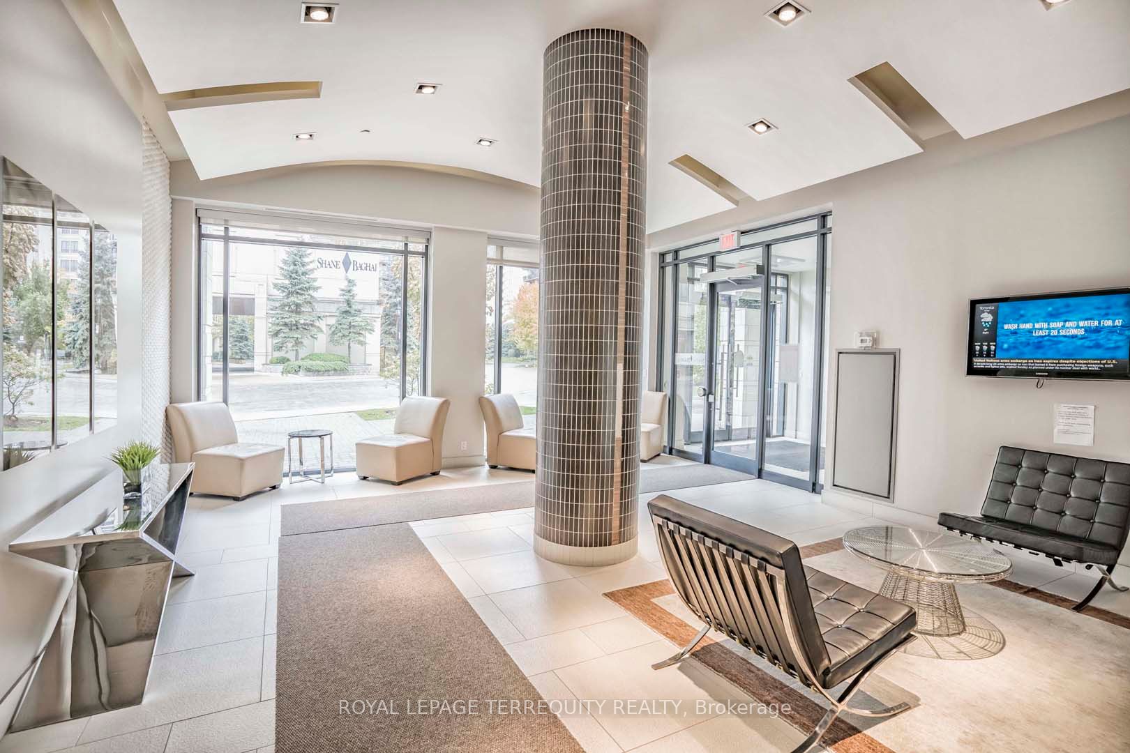 676 Sheppard Avenue E, #607