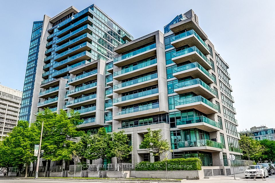 209 Fort York Boulevard