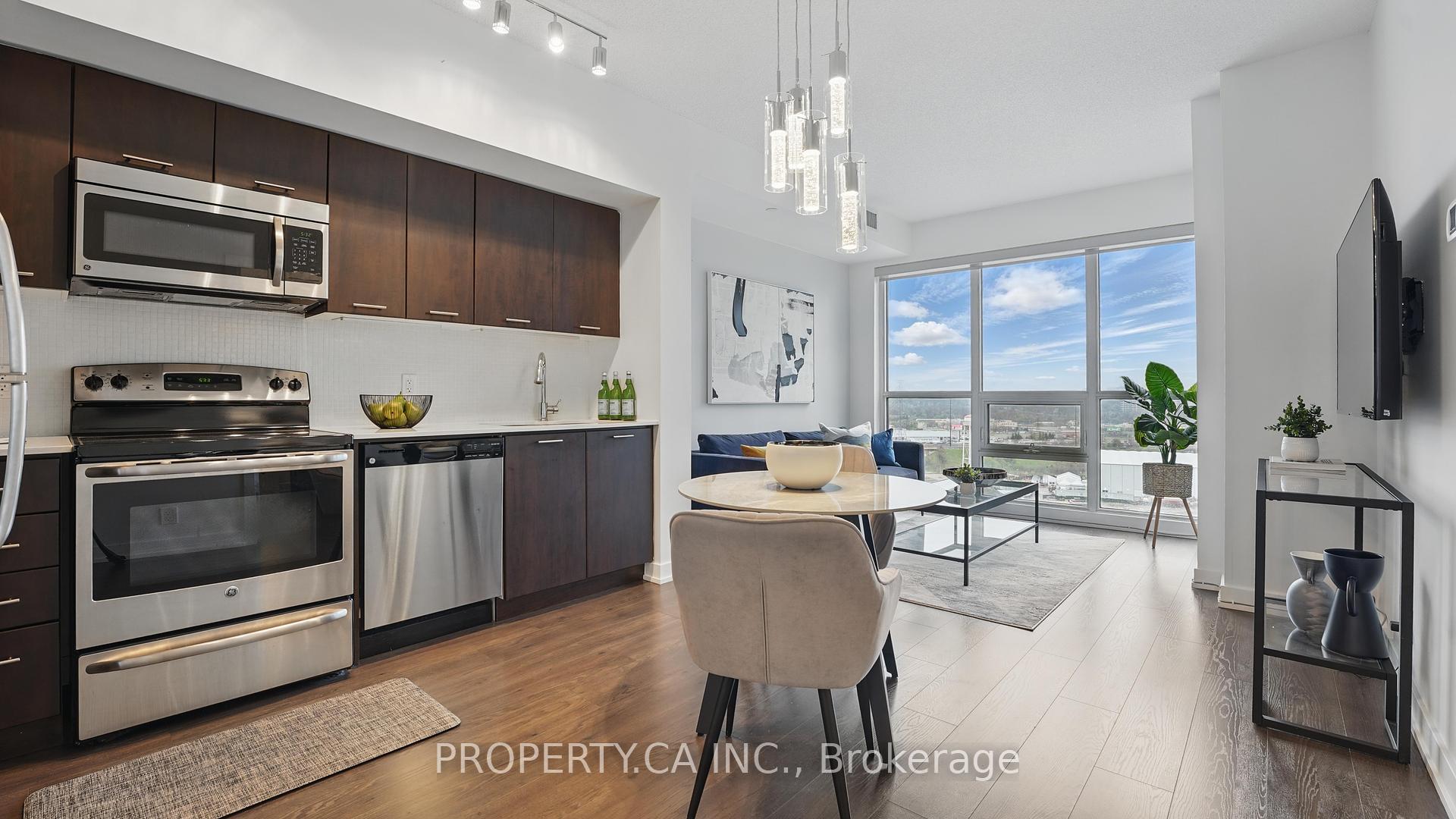 2 Bedrooms Condo at 2220 Lakeshore,  Toronto For sale