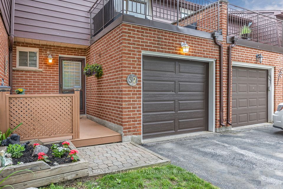 246 Tupper