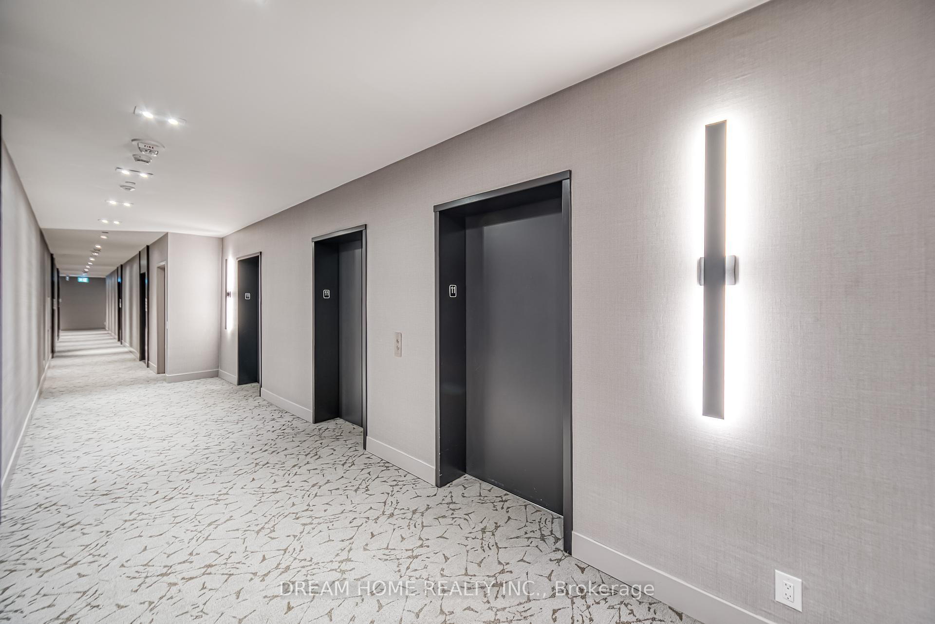 1 Bedroom Condo at 270 Dufferin,  Toronto For sale