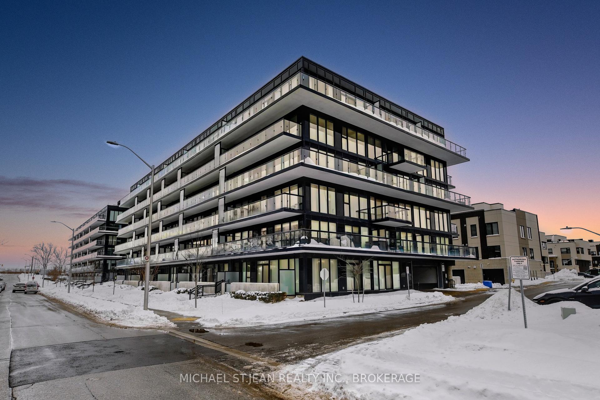 1 Bedroom Condo at 1119 Cooke,  Burlington For sale