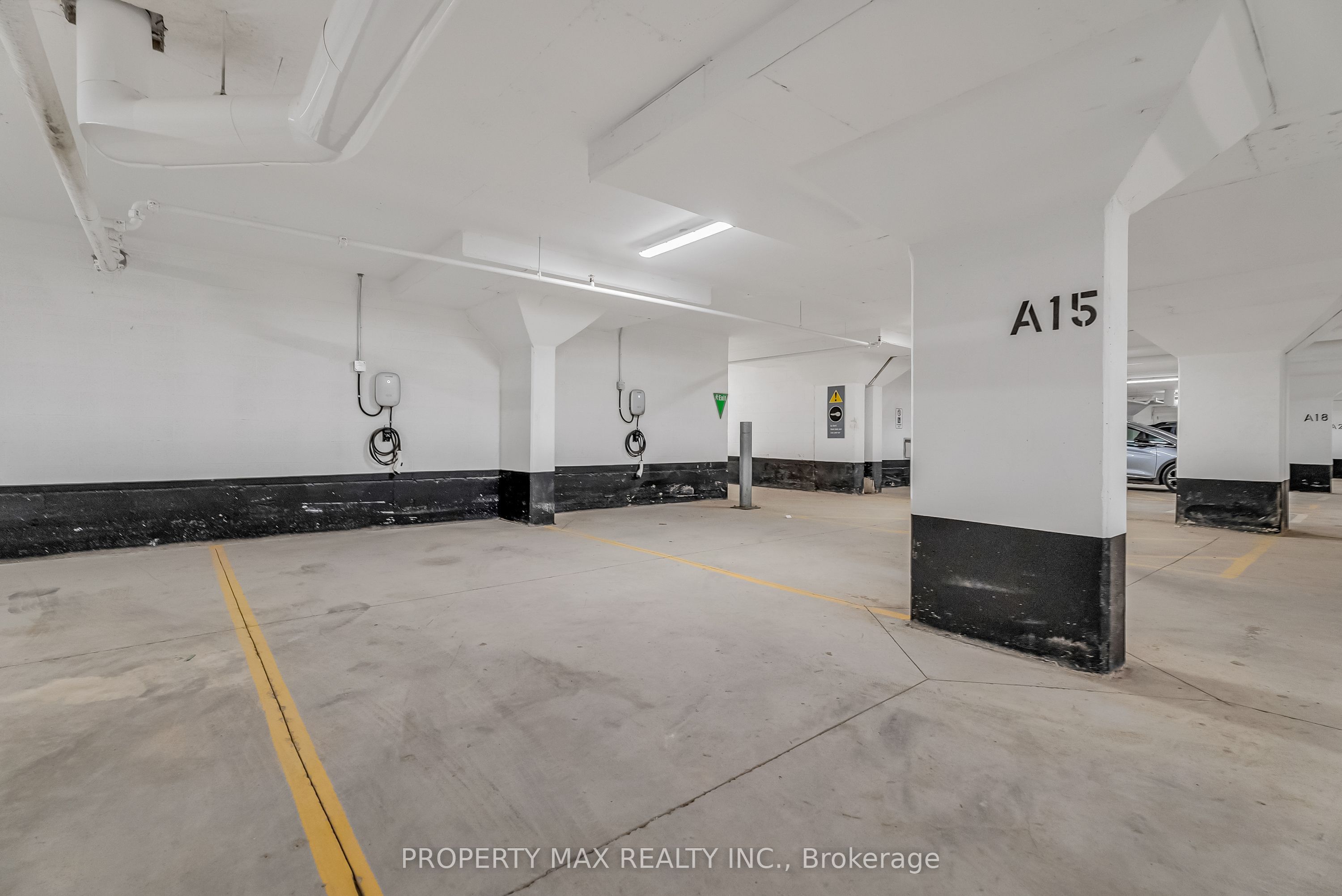 2 David Eyer Road, #1428