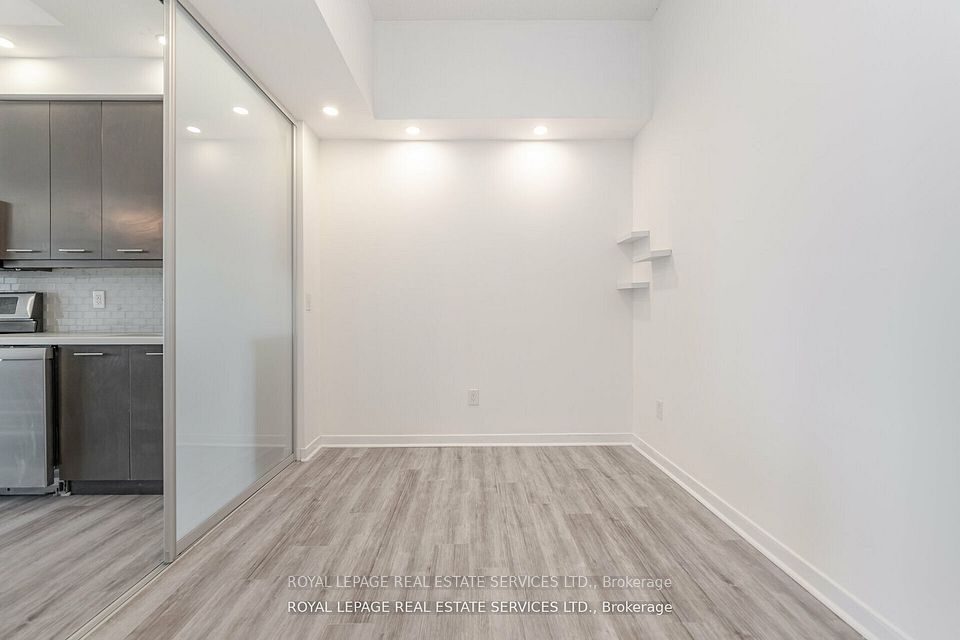 https://trreb-image.ampre.ca/Clj08AZxkm5FFptChVeF0w2PW7nDl6_d0vWrTBwYGhQ/rs:fit:960:960/wm:.5:so:0:50:.4/wmsh:10/wmt:PHNwYW4gZm9yZWdyb3VuZD0nd2hpdGUnIGZvbnQ9JzY4Jz5ST1lBTCBMRVBBR0UgUkVBTCBFU1RBVEUgU0VSVklDRVMgTFRELiwgQnJva2VyYWdlPC9zcGFuPg/L3RycmViL2xpc3RpbmdzLzQwLzkwLzIwLzY3L3AvMTlhMzVhMWMtNzQyZi00YjgyLThlYWUtMzU5YmUxZDhjOWZhLmpwZw.jpg