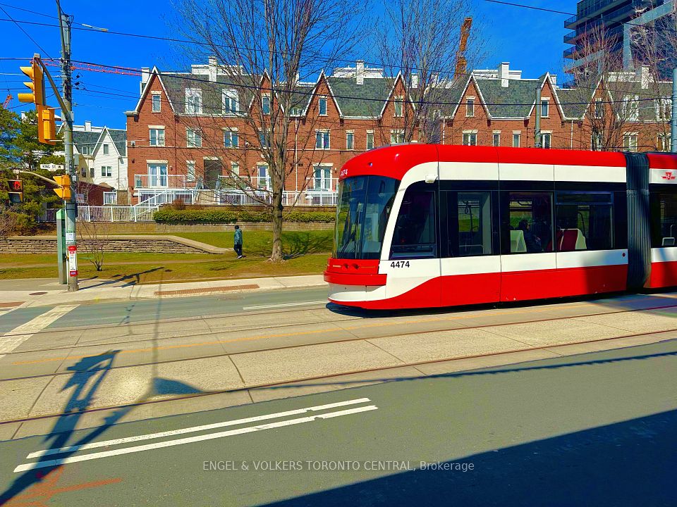 #603 - 12 Sudbury Street, Toronto, ON M6J 3W7
