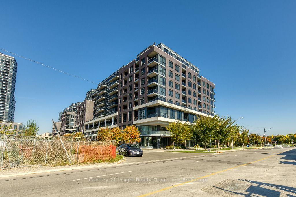 1 Bedroom Condo at 10 Gibbs,  Toronto For sale