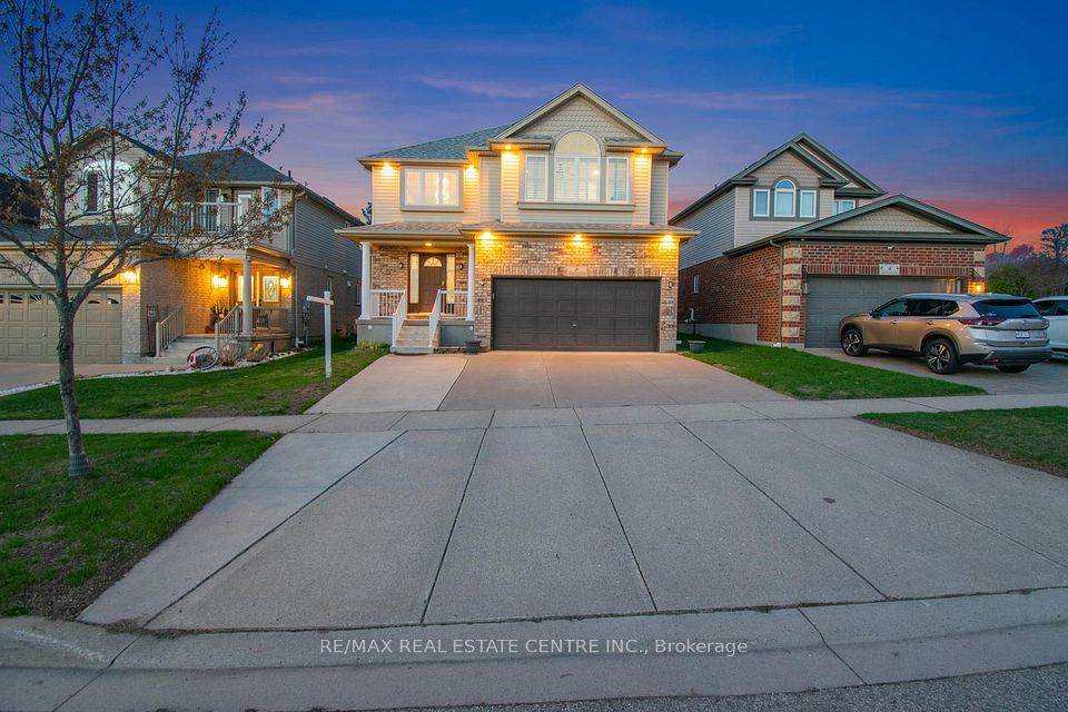 8 Skipton Crescent