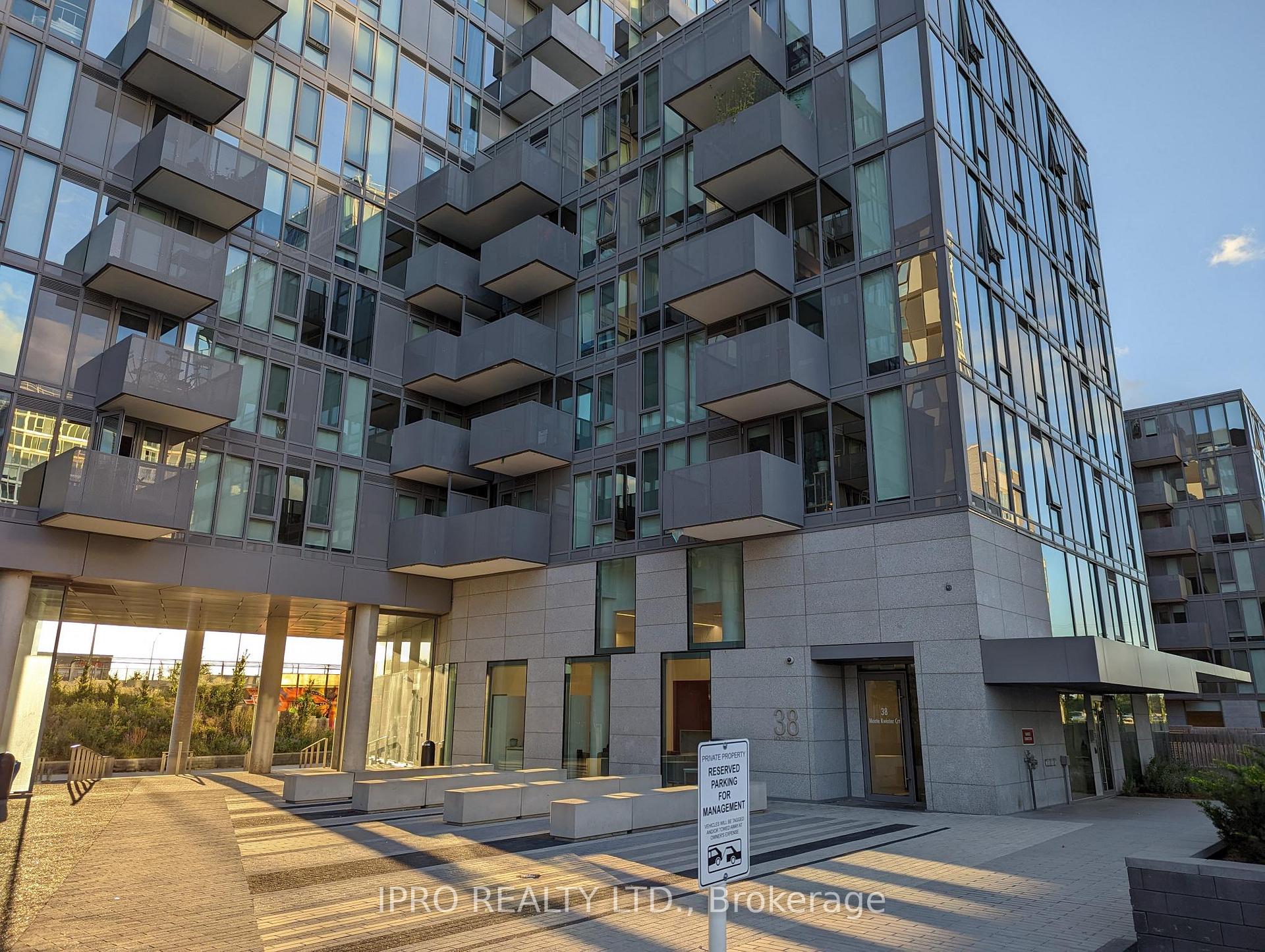 2 Bedrooms Condo at 38 Monte Kwinter,  Toronto For sale