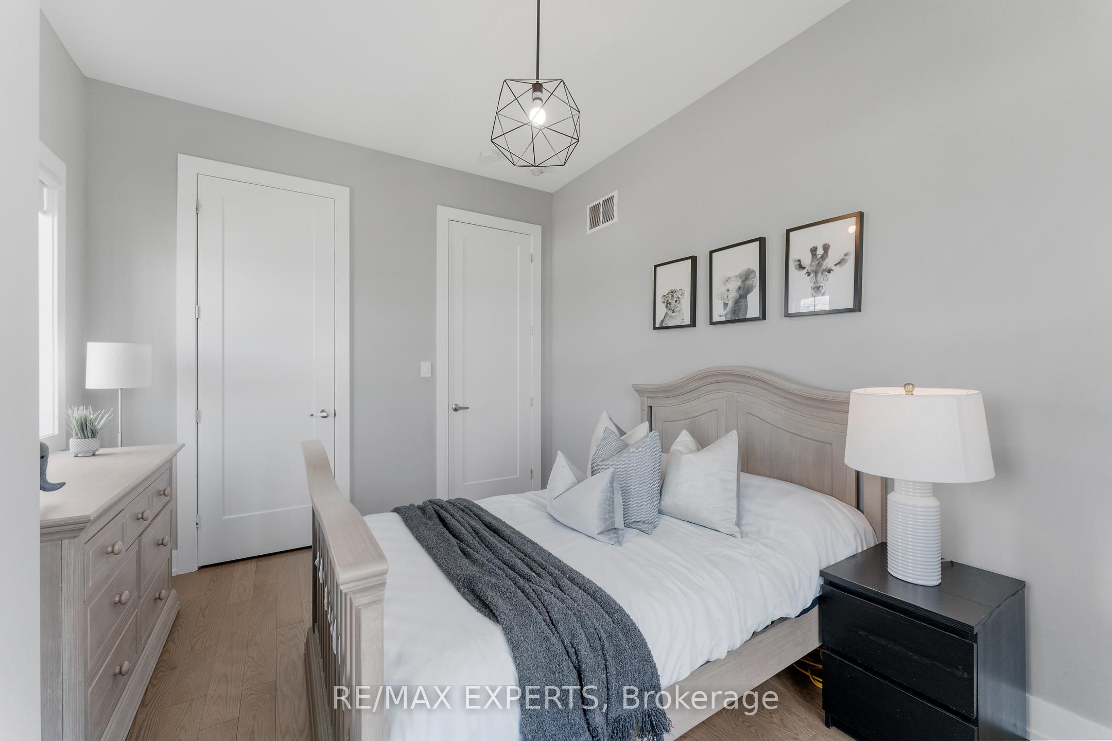 52 Doris Pawley Crescent