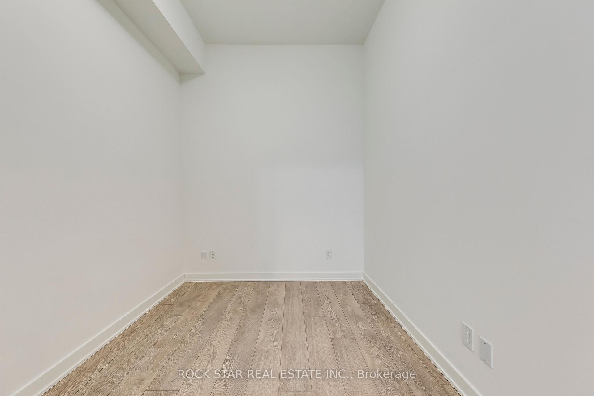2 Bedrooms Condo at 543 Richmond,  Toronto For sale