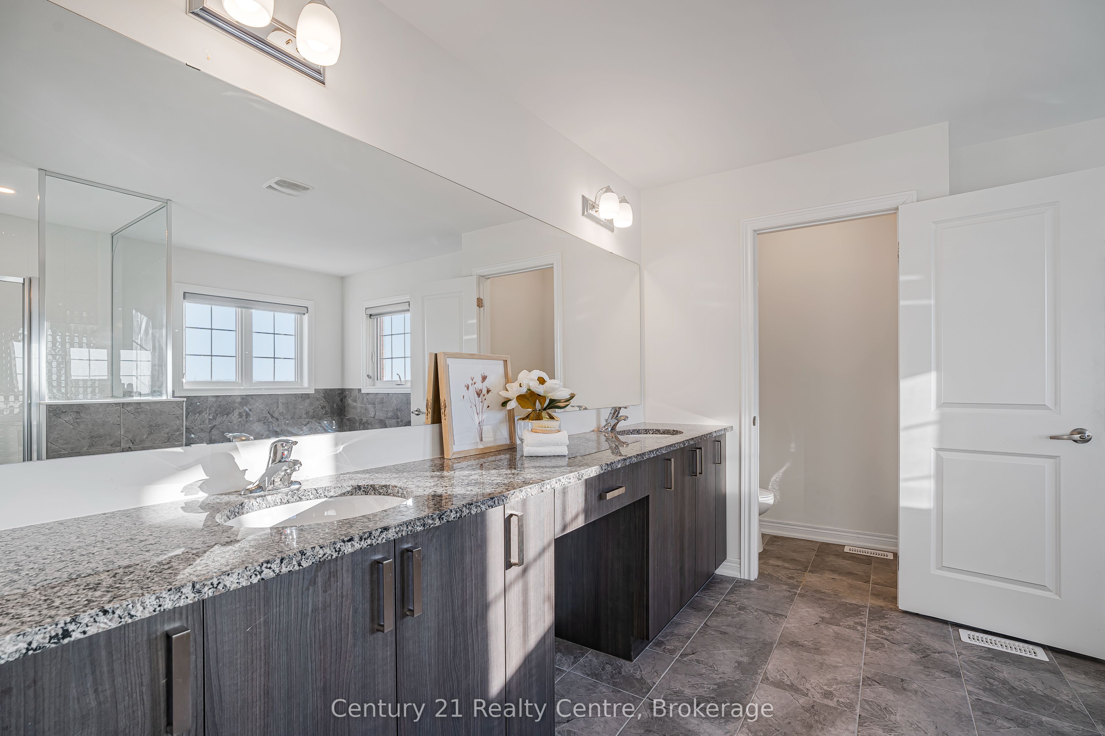 280 Windfields Farm Drive W