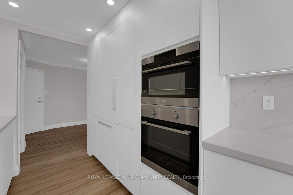 Built-in ovens