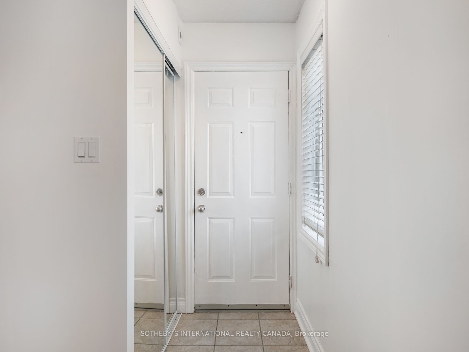 12 Sudbury Street, #802
