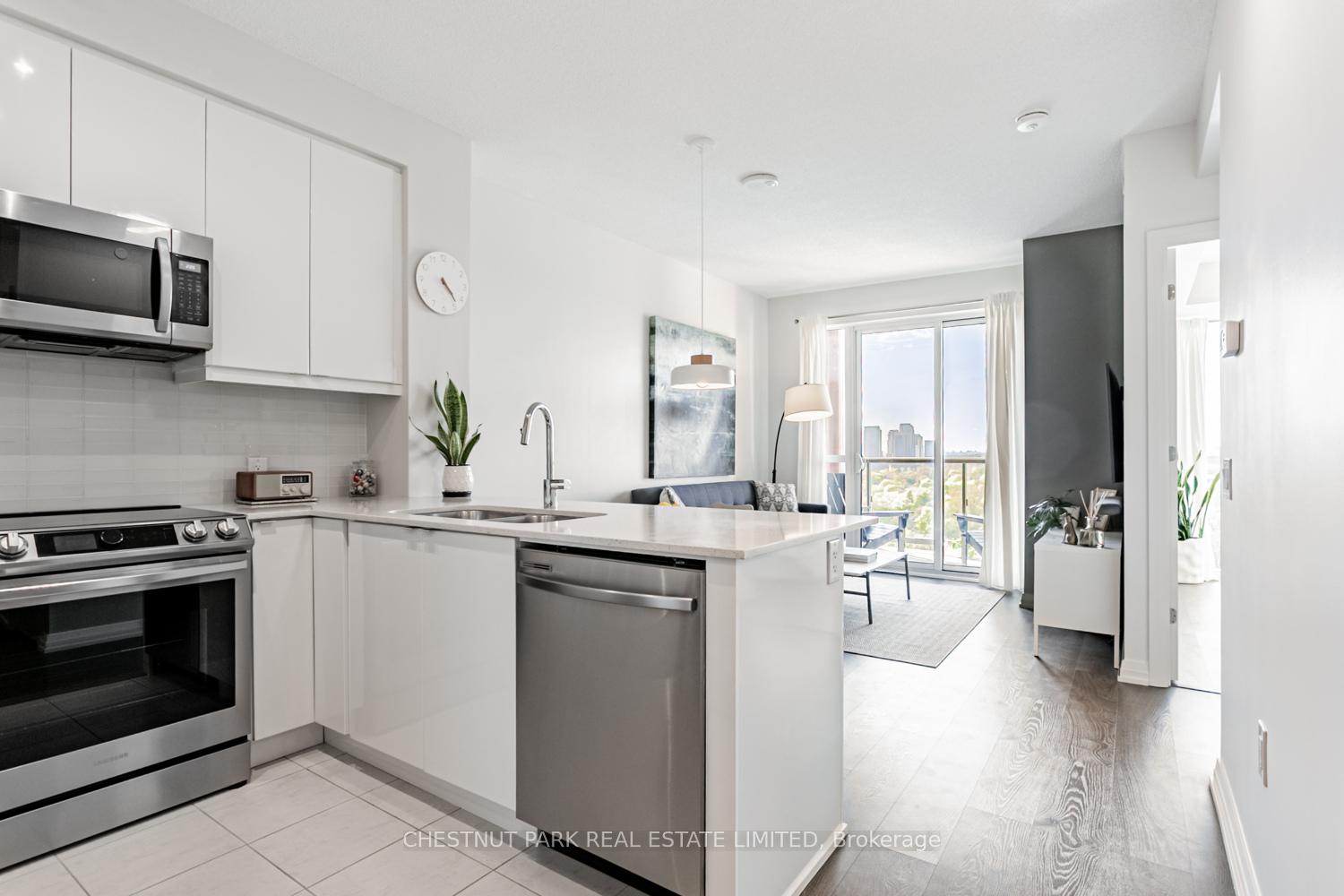 2 Bedrooms Condo at 50 Thomas Riley, Toronto For sale