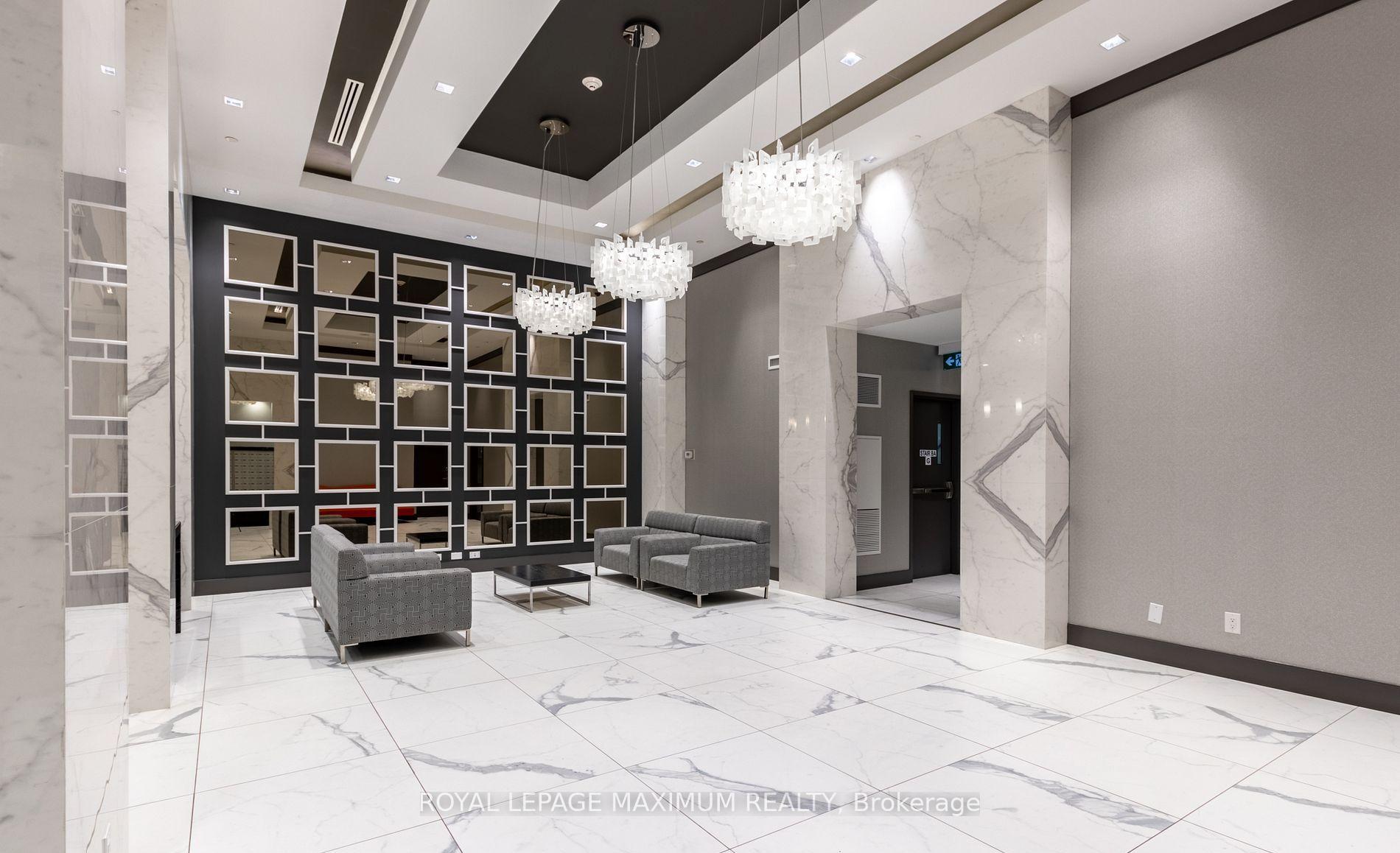 3 Bedrooms Condo at 3700 Highway 7, Vaughan For sale