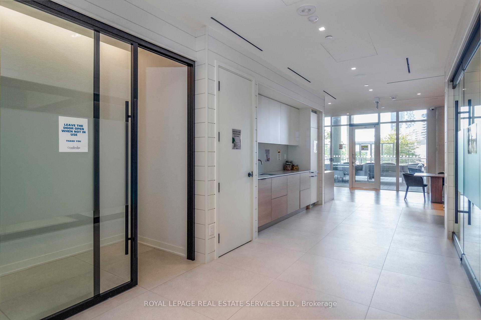 2 Bedrooms Condo at 5 Defries, Toronto For sale