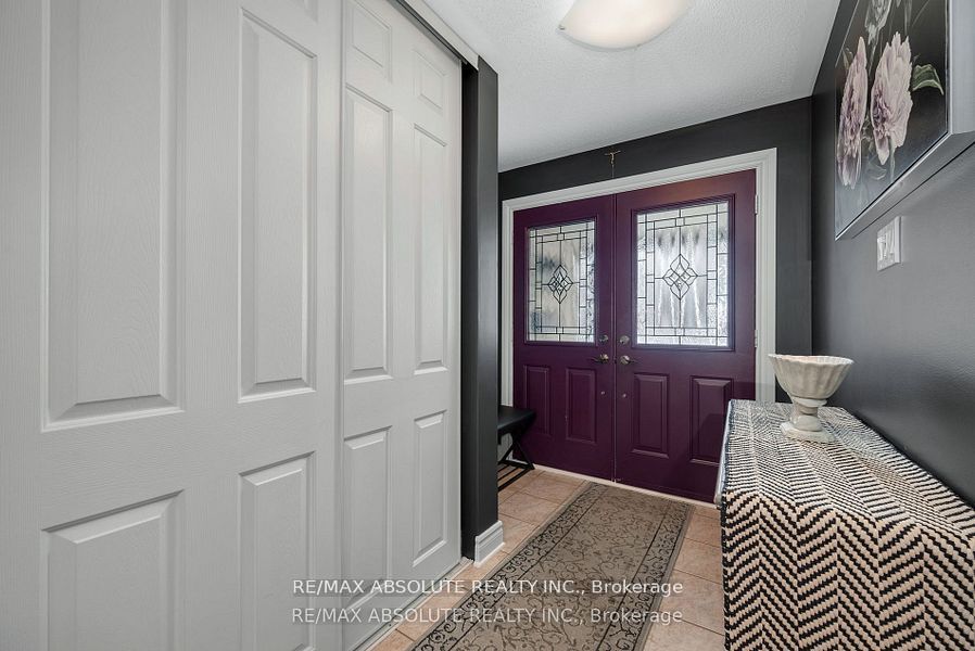 48 Settler's Ridge Way, Barrhaven, ON K2J 4V2