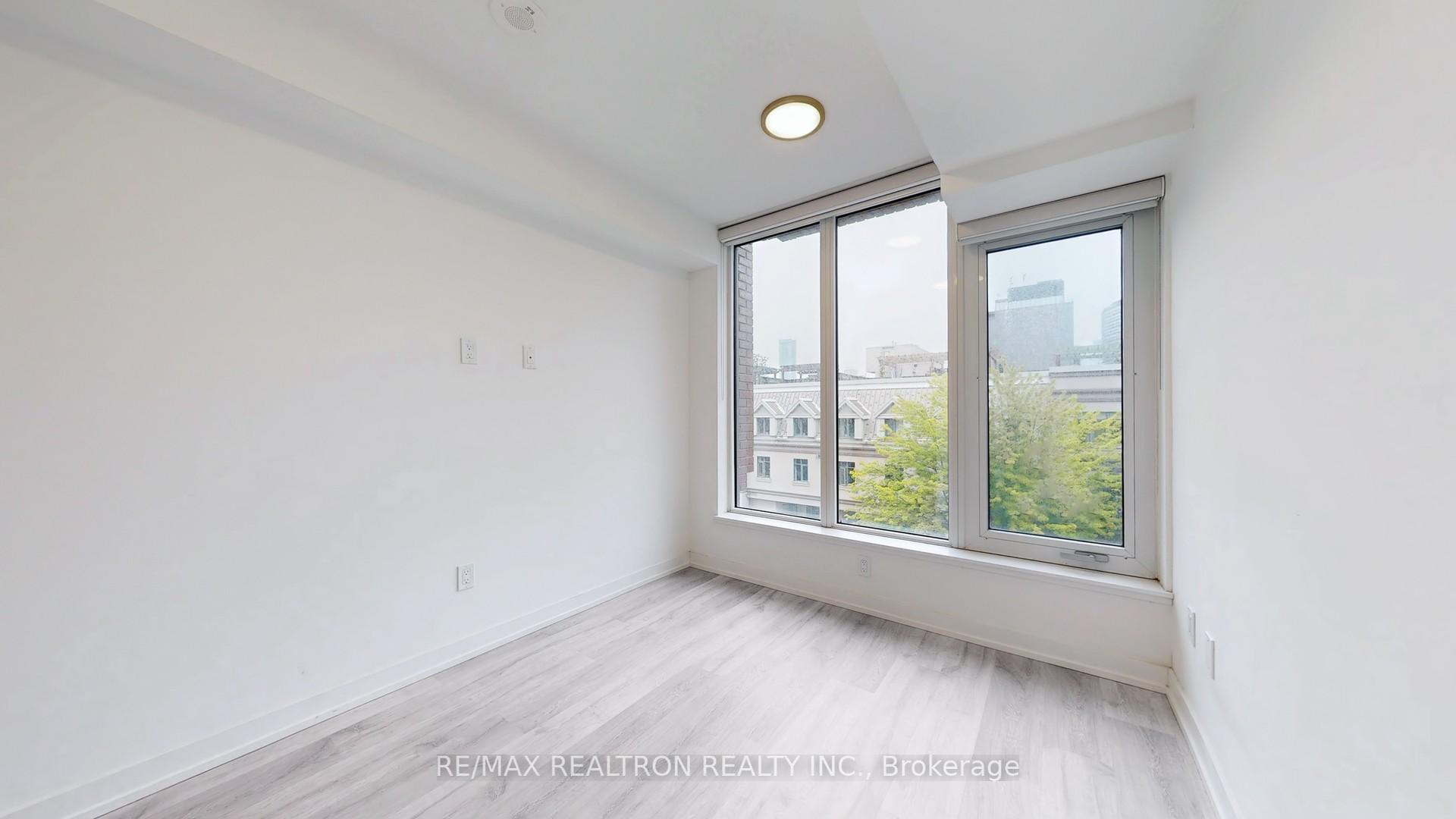 1 Bedroom Condo at 2 Augusta, Toronto For sale
