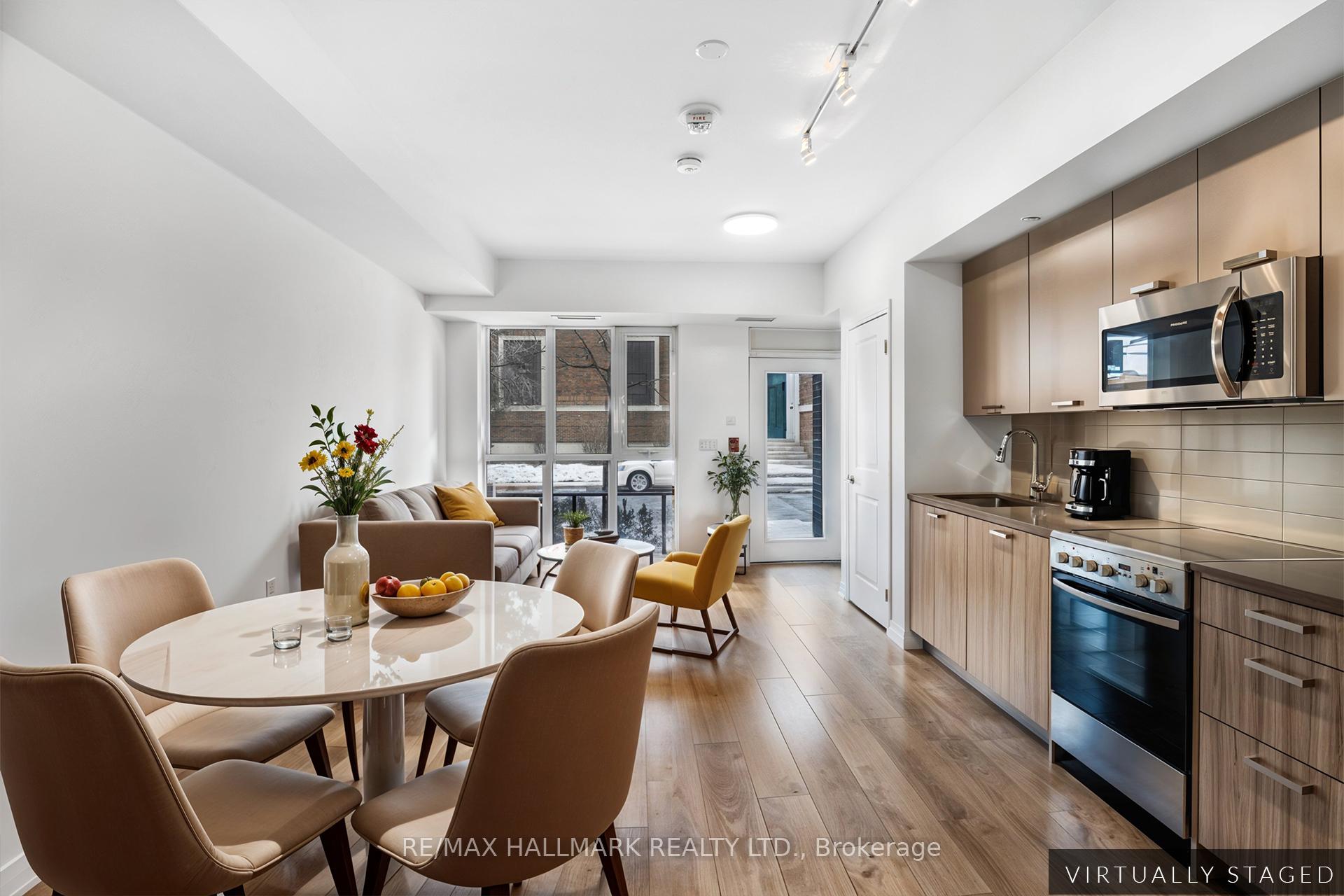2 Bedrooms Condo at 2301 Danforth, Toronto For sale