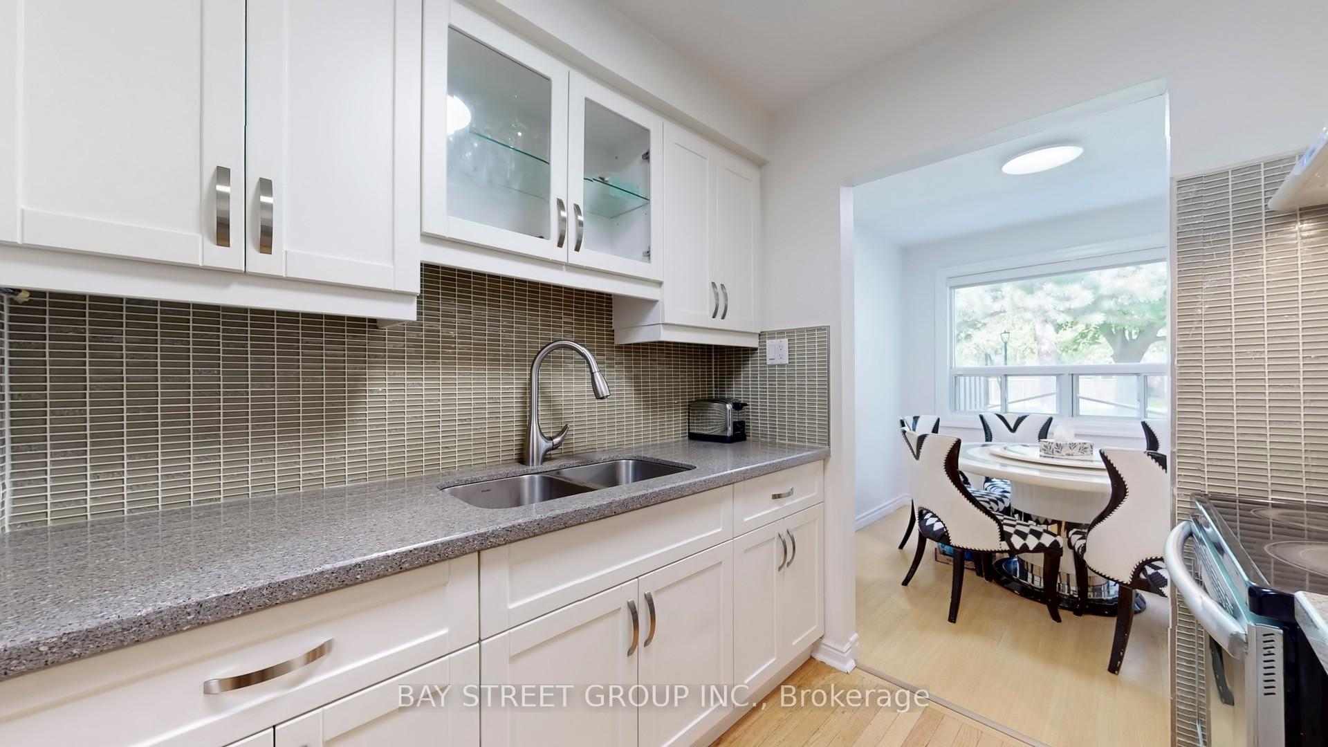 3 Bedrooms Condo at 99 Brimwood, Toronto For sale