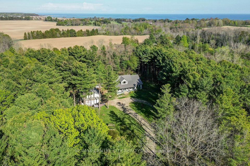 35035 LAKE Line, Southwold, ON N5L 1J1