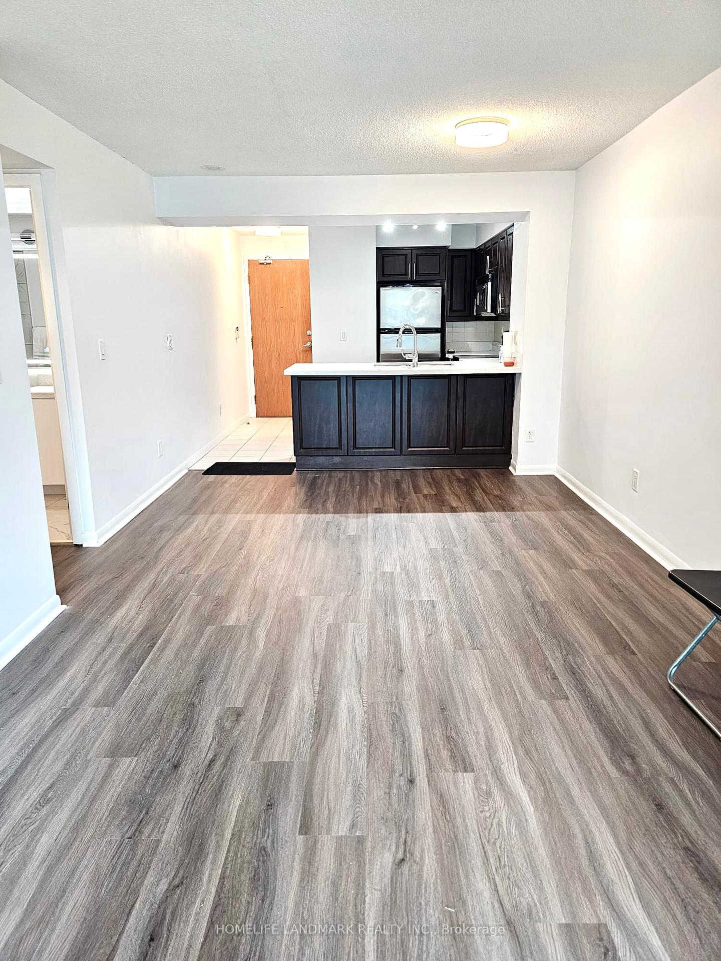 1 Bedroom Co-op at 219 Fort York, Toronto For sale