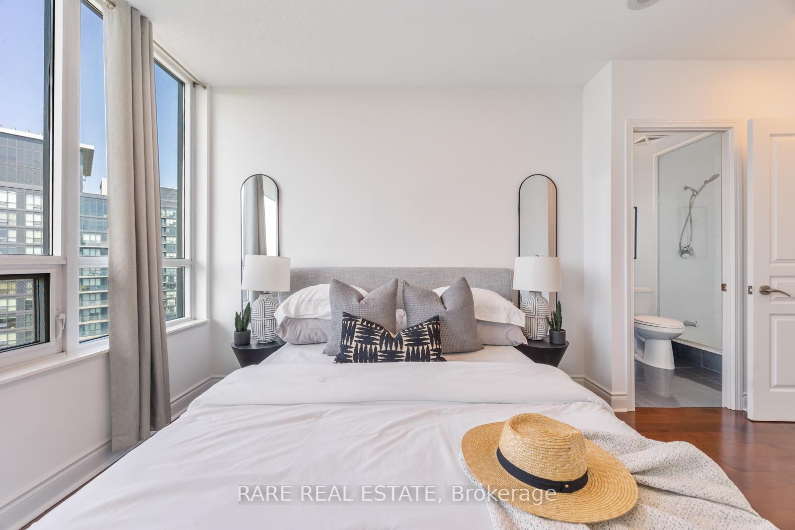 2 Bedrooms Condo at 2230 Lake Shore, Toronto For sale