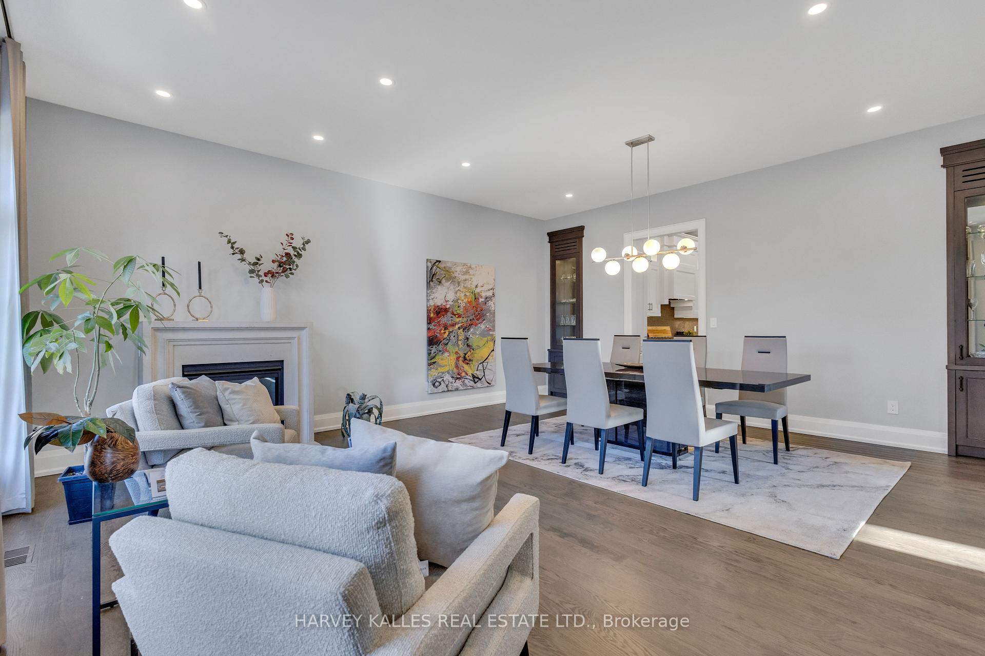 29 Leland Avenue